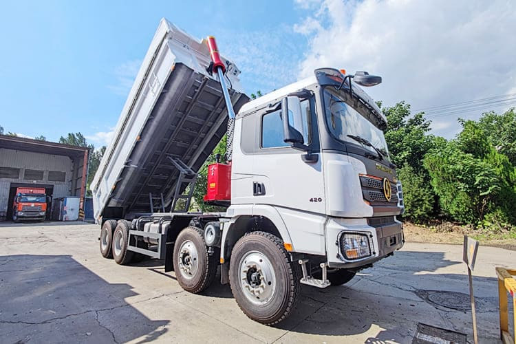 SHACMAN Shacman Dump Truck for Sale in Nigeria - Kiper: slika SHACMAN Shacman Dump Truck for Sale in Nigeria - Kiper SHACMAN Shacman Dump Truck for Sale in Nigeria - Kiper: slika SHACMAN Shacman Dump Truck for Sale in Nigeria - Kiper