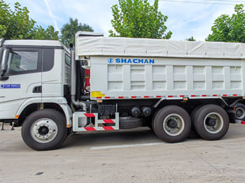 SHACMAN Shacman F3000 6x4 Tractor Truck for Sale in Zambia - Kiper: slika SHACMAN Shacman F3000 6x4 Tractor Truck for Sale in Zambia - Kiper SHACMAN Shacman F3000 6x4 Tractor Truck for Sale in Zambia - Kiper: slika SHACMAN Shacman F3000 6x4 Tractor Truck for Sale in Zambia - Kiper