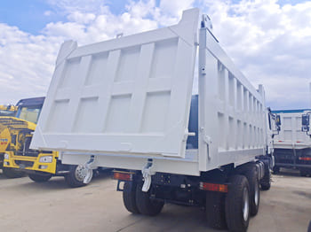 SHACMAN Shacman Lorry Dump Truck for Sale in Namibia - Kiper: slika SHACMAN Shacman Lorry Dump Truck for Sale in Namibia - Kiper SHACMAN Shacman Lorry Dump Truck for Sale in Namibia - Kiper: slika SHACMAN Shacman Lorry Dump Truck for Sale in Namibia - Kiper