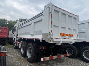SHACMAN Shacman Tipper Truck for Sale in Jamaica - Kiper: slika SHACMAN Shacman Tipper Truck for Sale in Jamaica - Kiper SHACMAN Shacman Tipper Truck for Sale in Jamaica - Kiper: slika SHACMAN Shacman Tipper Truck for Sale in Jamaica - Kiper