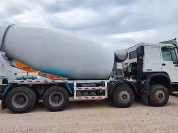 SINOTRUK Concrete Truck for Sale in Mali - Automješalica: slika SINOTRUK Concrete Truck for Sale in Mali - Automješalica SINOTRUK Concrete Truck for Sale in Mali - Automješalica: slika SINOTRUK Concrete Truck for Sale in Mali - Automješalica