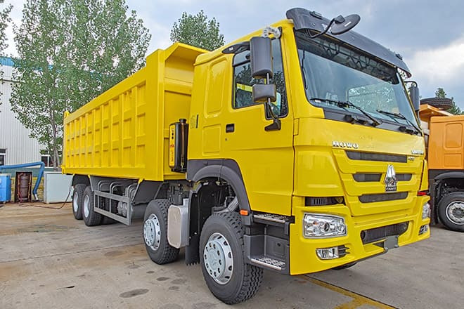 SINOTRUK Howo 430 8x4 Dump Truck Price for Sale in Senegal - Kiper: slika SINOTRUK Howo 430 8x4 Dump Truck Price for Sale in Senegal - Kiper SINOTRUK Howo 430 8x4 Dump Truck Price for Sale in Senegal - Kiper: slika SINOTRUK Howo 430 8x4 Dump Truck Price for Sale in Senegal - Kiper