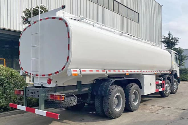 SINOTRUK Howo Stainless Steel Fuel Tanks for Trucks for Sale in Paraguay - Kamion cisterna: slika SINOTRUK Howo Stainless Steel Fuel Tanks for Trucks for Sale in Paraguay - Kamion cisterna SINOTRUK Howo Stainless Steel Fuel Tanks for Trucks for Sale in Paraguay - Kamion cisterna: slika SINOTRUK Howo Stainless Steel Fuel Tanks for Trucks for Sale in Paraguay - Kamion cisterna