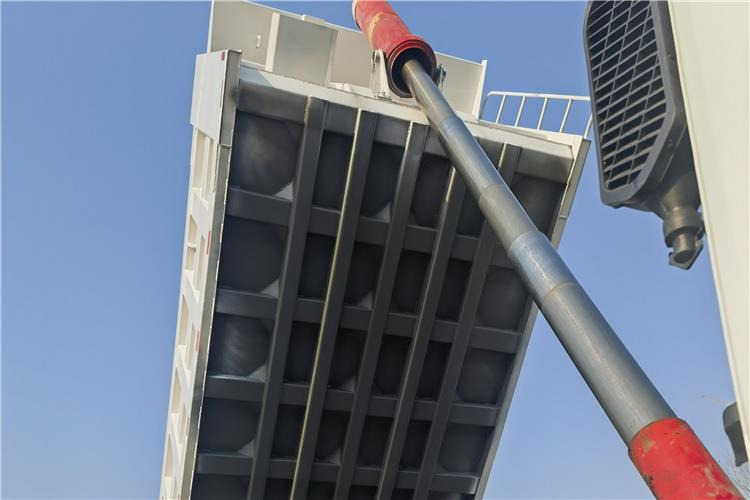 SINOTRUK Second Hand Howo 8X4 Tipper Truck Price for Sale In Ghana - Kiper: slika SINOTRUK Second Hand Howo 8X4 Tipper Truck Price for Sale In Ghana - Kiper SINOTRUK Second Hand Howo 8X4 Tipper Truck Price for Sale In Ghana - Kiper: slika SINOTRUK Second Hand Howo 8X4 Tipper Truck Price for Sale In Ghana - Kiper