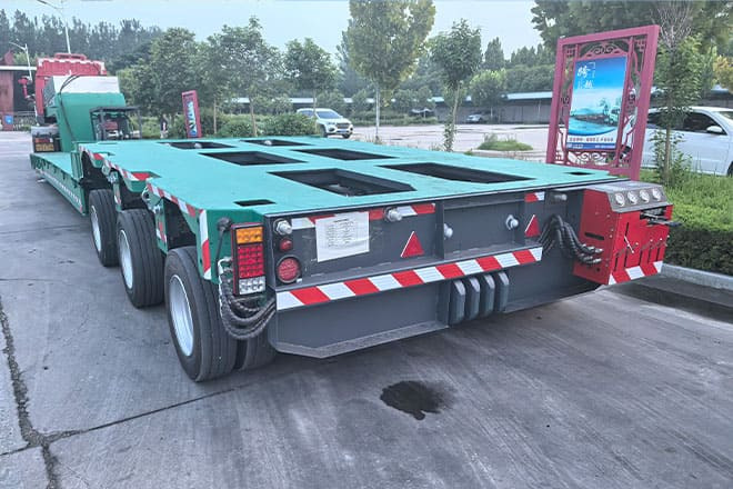 TITAN 20m Extendable Semi Trailer for sale in Nigeria - Poluprikolica s niskim utovarivačem: slika TITAN 20m Extendable Semi Trailer for sale in Nigeria - Poluprikolica s niskim utovarivačem TITAN 20m Extendable Semi Trailer for sale in Nigeria - Poluprikolica s niskim utovarivačem: slika TITAN 20m Extendable Semi Trailer for sale in Nigeria - Poluprikolica s niskim utovarivačem