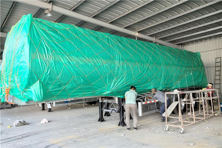 TITAN 3 Axle Aluminum Fuel Tanker Trailer for Sale In Jamaica - Poluprikolica cisterna: slika TITAN 3 Axle Aluminum Fuel Tanker Trailer for Sale In Jamaica - Poluprikolica cisterna TITAN 3 Axle Aluminum Fuel Tanker Trailer for Sale In Jamaica - Poluprikolica cisterna: slika TITAN 3 Axle Aluminum Fuel Tanker Trailer for Sale In Jamaica - Poluprikolica cisterna