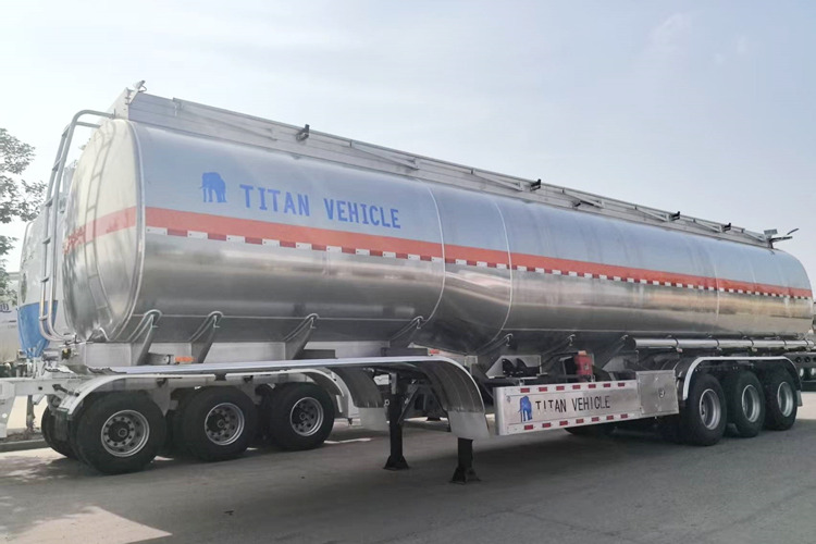 TITAN Aluminum Fuel Tanker Trailer for Sale in Saudi Arabia - Poluprikolica cisterna: slika TITAN Aluminum Fuel Tanker Trailer for Sale in Saudi Arabia - Poluprikolica cisterna TITAN Aluminum Fuel Tanker Trailer for Sale in Saudi Arabia - Poluprikolica cisterna: slika TITAN Aluminum Fuel Tanker Trailer for Sale in Saudi Arabia - Poluprikolica cisterna