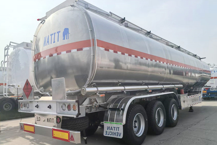 TITAN Aluminum Fuel Tanker Trailer for Sale in Saudi Arabia - Poluprikolica cisterna: slika TITAN Aluminum Fuel Tanker Trailer for Sale in Saudi Arabia - Poluprikolica cisterna TITAN Aluminum Fuel Tanker Trailer for Sale in Saudi Arabia - Poluprikolica cisterna: slika TITAN Aluminum Fuel Tanker Trailer for Sale in Saudi Arabia - Poluprikolica cisterna