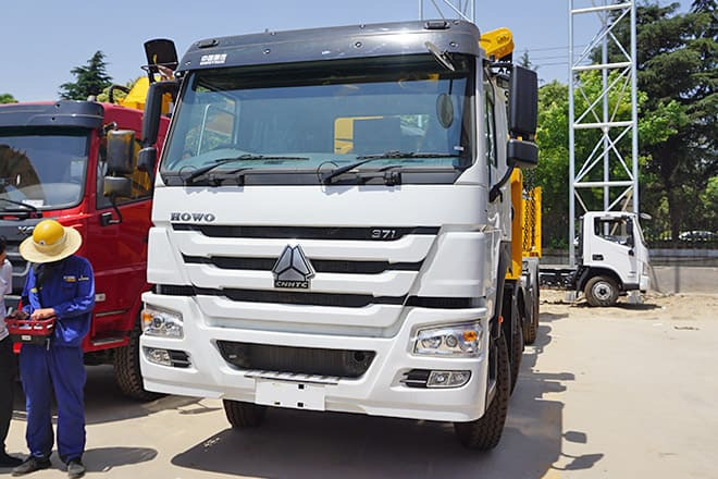 XCMG 20Ft Container Side Lift Truck for Sale in Guyana - Transporter kontejnera/ Kamion s izmjenjivim sanducima: slika XCMG 20Ft Container Side Lift Truck for Sale in Guyana - Transporter kontejnera/ Kamion s izmjenjivim sanducima XCMG 20Ft Container Side Lift Truck for Sale in Guyana - Transporter kontejnera/ Kamion s izmjenjivim sanducima: slika XCMG 20Ft Container Side Lift Truck for Sale in Guyana - Transporter kontejnera/ Kamion s izmjenjivim sanducima