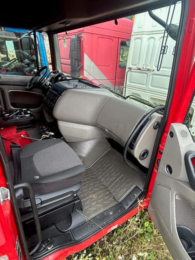 DAF XF105-460 Rouge - Kabina za Kamion: slika DAF XF105-460 Rouge - Kabina za Kamion DAF XF105-460 Rouge - Kabina za Kamion: slika DAF XF105-460 Rouge - Kabina za Kamion