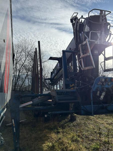 Diebolt grue avec grappin rotatif - Šumarska poluprikolica: slika Diebolt grue avec grappin rotatif - Šumarska poluprikolica Diebolt grue avec grappin rotatif - Šumarska poluprikolica: slika Diebolt grue avec grappin rotatif - Šumarska poluprikolica