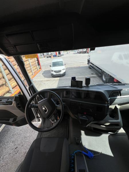 MAN TGS 26.440 - Kamion sandučar: slika MAN TGS 26.440 - Kamion sandučar MAN TGS 26.440 - Kamion sandučar: slika MAN TGS 26.440 - Kamion sandučar