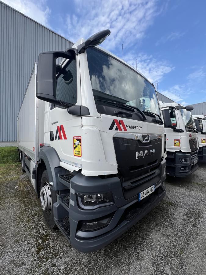 MAN TGS 26.440 - Kamion sandučar: slika MAN TGS 26.440 - Kamion sandučar MAN TGS 26.440 - Kamion sandučar: slika MAN TGS 26.440 - Kamion sandučar