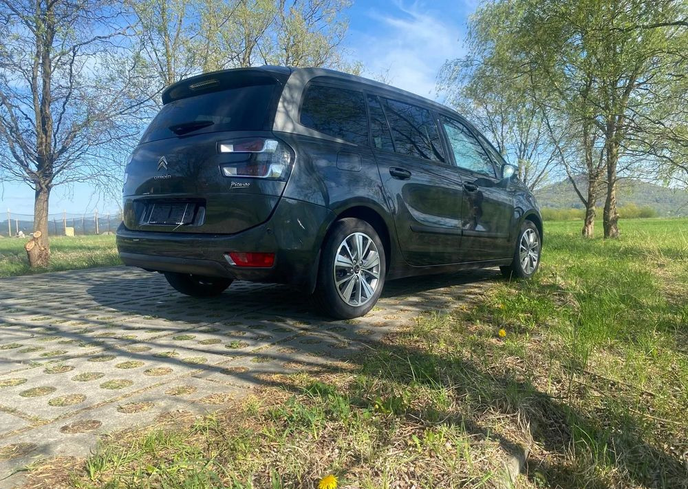 Citroën C4 Grand Picasso BlueHDi 120 EAT6 Selection - Minibus, Putnički kombi: slika Citroën C4 Grand Picasso BlueHDi 120 EAT6 Selection - Minibus, Putnički kombi Citroën C4 Grand Picasso BlueHDi 120 EAT6 Selection - Minibus, Putnički kombi: slika Citroën C4 Grand Picasso BlueHDi 120 EAT6 Selection - Minibus, Putnički kombi