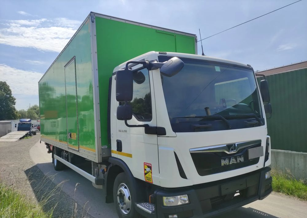 MAN TGL 12.180 podwozie do zabudowy - Kamion-šasija: slika MAN TGL 12.180 podwozie do zabudowy - Kamion-šasija MAN TGL 12.180 podwozie do zabudowy - Kamion-šasija: slika MAN TGL 12.180 podwozie do zabudowy - Kamion-šasija