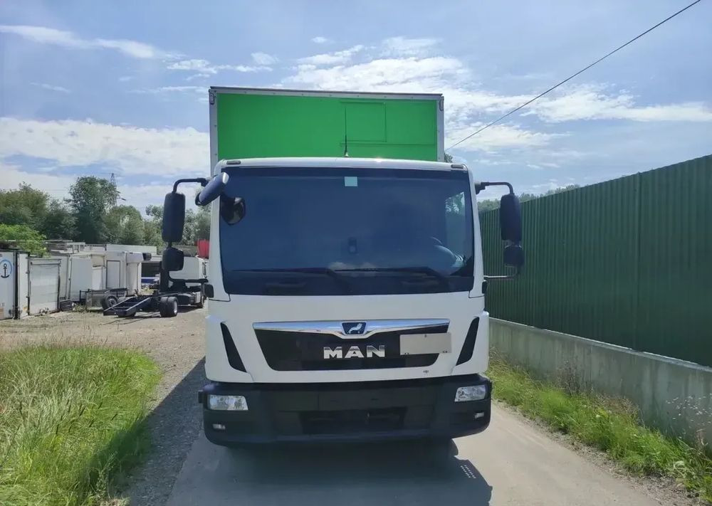 MAN TGL 12.190 kontener , winda - Kamion sandučar: slika MAN TGL 12.190 kontener , winda - Kamion sandučar MAN TGL 12.190 kontener , winda - Kamion sandučar: slika MAN TGL 12.190 kontener , winda - Kamion sandučar