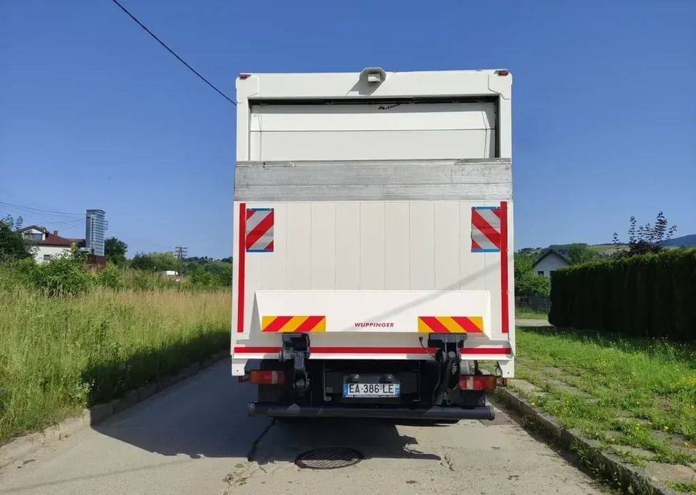 MAN TGM 18.290 kontener , winda - Kamion sandučar: slika MAN TGM 18.290 kontener , winda - Kamion sandučar MAN TGM 18.290 kontener , winda - Kamion sandučar: slika MAN TGM 18.290 kontener , winda - Kamion sandučar