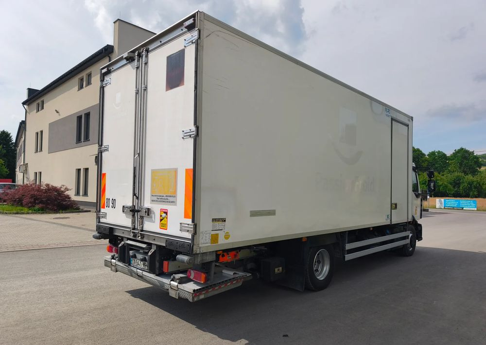 Renault Gama D 210 rama do zabudowy poduszka klima - Kamion-šasija: slika Renault Gama D 210 rama do zabudowy poduszka klima - Kamion-šasija Renault Gama D 210 rama do zabudowy poduszka klima - Kamion-šasija: slika Renault Gama D 210 rama do zabudowy poduszka klima - Kamion-šasija