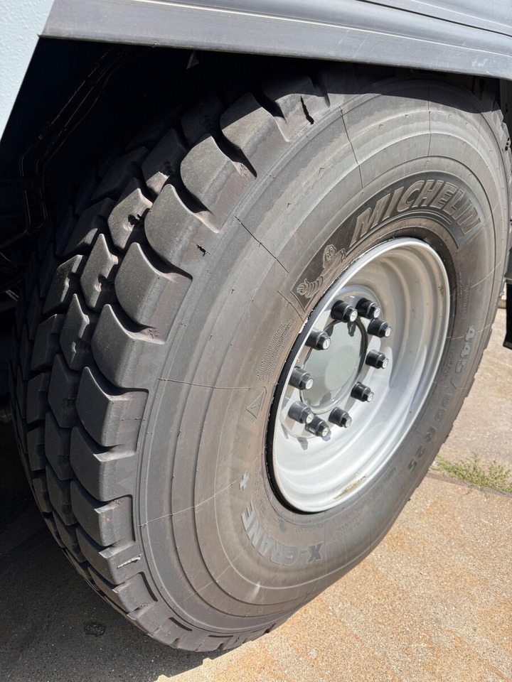 Autodizalica za sve terene Liebherr Liebherr LTM 1120-4.1: slika Autodizalica za sve terene Liebherr Liebherr LTM 1120-4.1 Autodizalica za sve terene Liebherr Liebherr LTM 1120-4.1: slika Autodizalica za sve terene Liebherr Liebherr LTM 1120-4.1