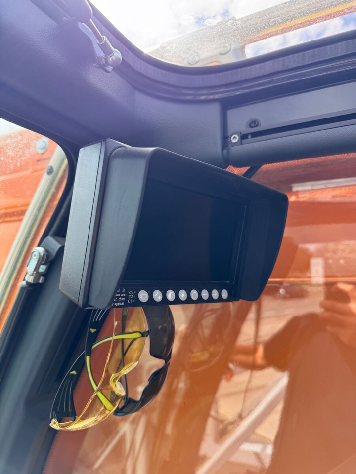 Autodizalica za sve terene Liebherr Liebherr LTM 1120-4.1: slika Autodizalica za sve terene Liebherr Liebherr LTM 1120-4.1 Autodizalica za sve terene Liebherr Liebherr LTM 1120-4.1: slika Autodizalica za sve terene Liebherr Liebherr LTM 1120-4.1