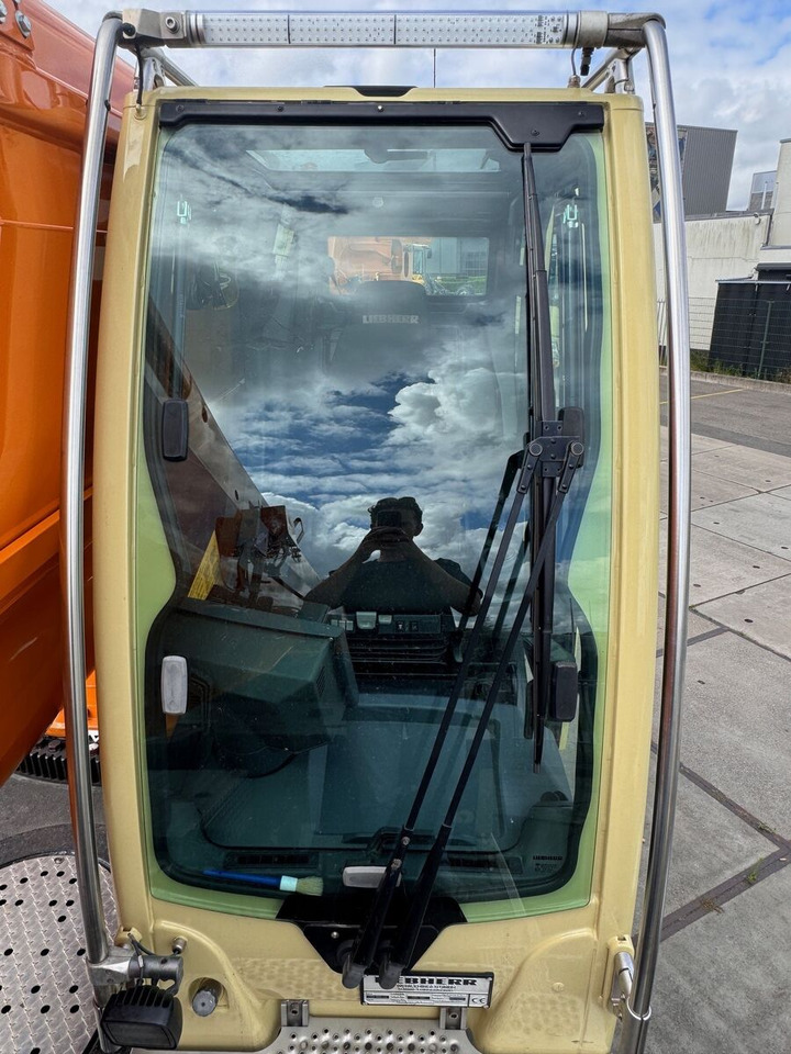 Autodizalica za sve terene Liebherr Liebherr LTM 1120-4.1: slika Autodizalica za sve terene Liebherr Liebherr LTM 1120-4.1 Autodizalica za sve terene Liebherr Liebherr LTM 1120-4.1: slika Autodizalica za sve terene Liebherr Liebherr LTM 1120-4.1