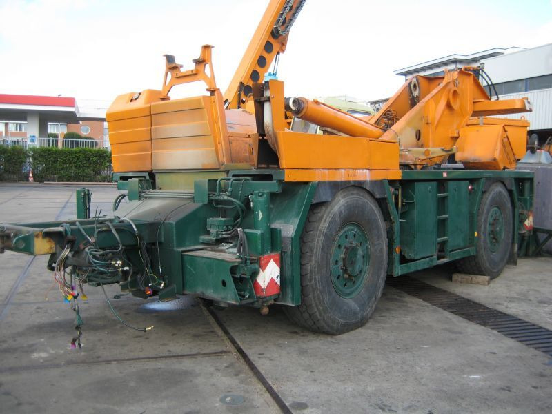 Tadano Faun ATF 30-2 for parts - Autodizalica: slika Tadano Faun ATF 30-2 for parts - Autodizalica Tadano Faun ATF 30-2 for parts - Autodizalica: slika Tadano Faun ATF 30-2 for parts - Autodizalica
