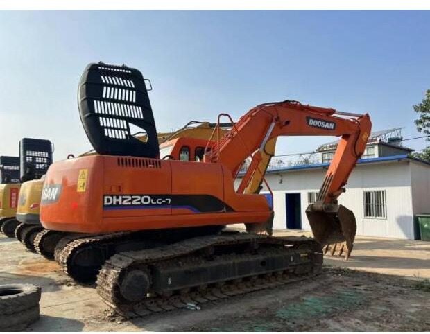 2019 Doosan DH220-7 - Bager gusjeničar: slika 2019 Doosan DH220-7 - Bager gusjeničar 2019 Doosan DH220-7 - Bager gusjeničar: slika 2019 Doosan DH220-7 - Bager gusjeničar