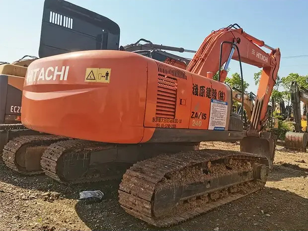 2022 Hitachi ZX240 - Bager gusjeničar: slika 2022 Hitachi ZX240 - Bager gusjeničar 2022 Hitachi ZX240 - Bager gusjeničar: slika 2022 Hitachi ZX240 - Bager gusjeničar