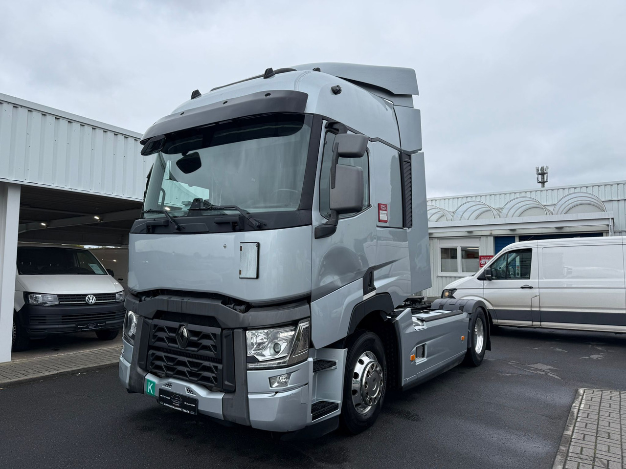 RENAULT T - Tegljač: slika RENAULT T - Tegljač RENAULT T - Tegljač: slika RENAULT T - Tegljač