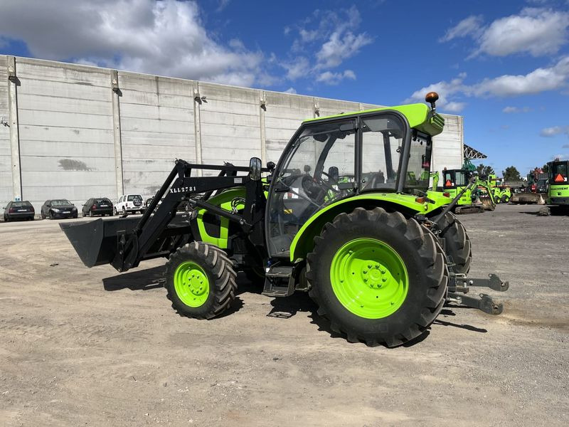 KUBOTA M5111 LP - Traktor: slika KUBOTA M5111 LP - Traktor KUBOTA M5111 LP - Traktor: slika KUBOTA M5111 LP - Traktor