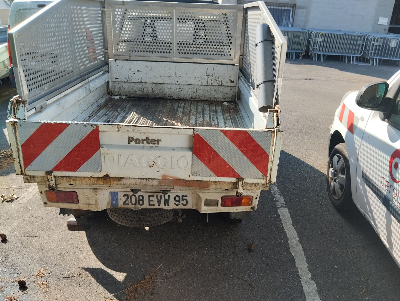 PIAGGIO PORTER 208EVW95 benne - Električno komunalno vozilo, Kiper: slika PIAGGIO PORTER 208EVW95 benne - Električno komunalno vozilo, Kiper PIAGGIO PORTER 208EVW95 benne - Električno komunalno vozilo, Kiper: slika PIAGGIO PORTER 208EVW95 benne - Električno komunalno vozilo, Kiper