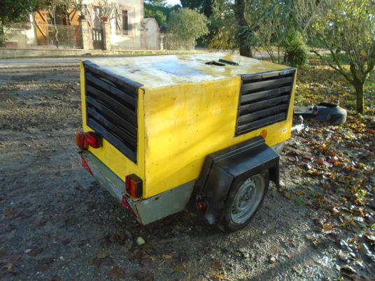 Zračni kompresor Kaeser M 22: slika Zračni kompresor Kaeser M 22