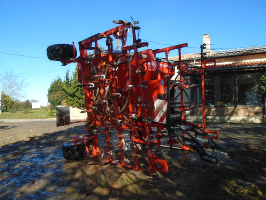 Kuhn MEGANT 500 - Kombajn i sijačica: slika Kuhn MEGANT 500 - Kombajn i sijačica Kuhn MEGANT 500 - Kombajn i sijačica: slika Kuhn MEGANT 500 - Kombajn i sijačica