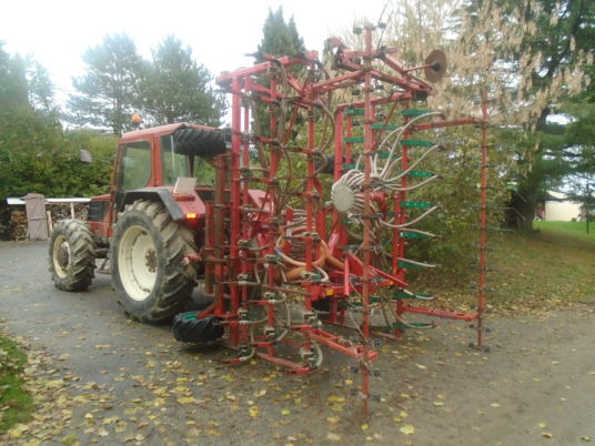 Kverneland TS 600 - Sijačica: slika Kverneland TS 600 - Sijačica Kverneland TS 600 - Sijačica: slika Kverneland TS 600 - Sijačica