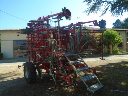 Kverneland ts evo 5000 - Kombajn i sijačica: slika Kverneland ts evo 5000 - Kombajn i sijačica Kverneland ts evo 5000 - Kombajn i sijačica: slika Kverneland ts evo 5000 - Kombajn i sijačica