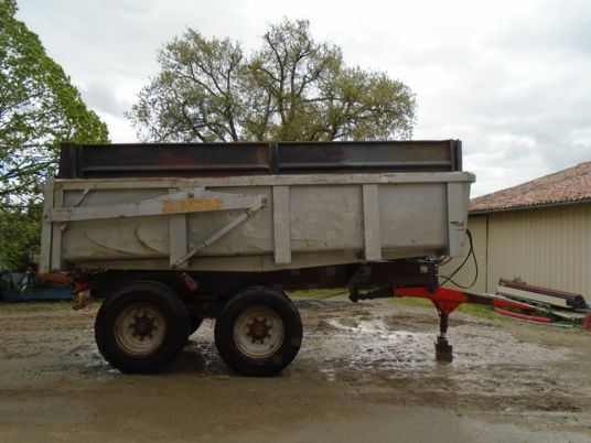 LeBoulch RB 2120 - Nagibna prikolica za poljoprivredna gospodarstva/ Istovarivač: slika LeBoulch RB 2120 - Nagibna prikolica za poljoprivredna gospodarstva/ Istovarivač LeBoulch RB 2120 - Nagibna prikolica za poljoprivredna gospodarstva/ Istovarivač: slika LeBoulch RB 2120 - Nagibna prikolica za poljoprivredna gospodarstva/ Istovarivač