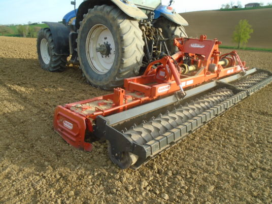 Maschio AQUILA 6000 - Roto drljača: slika Maschio AQUILA 6000 - Roto drljača Maschio AQUILA 6000 - Roto drljača: slika Maschio AQUILA 6000 - Roto drljača