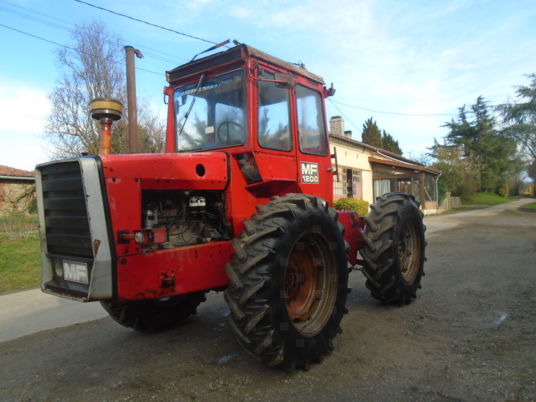 Massey Ferguson 1200 - Traktor: slika Massey Ferguson 1200 - Traktor Massey Ferguson 1200 - Traktor: slika Massey Ferguson 1200 - Traktor