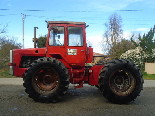 Massey Ferguson 1200 - Traktor: slika Massey Ferguson 1200 - Traktor Massey Ferguson 1200 - Traktor: slika Massey Ferguson 1200 - Traktor