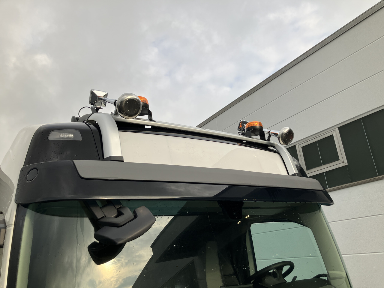 VOLVO FMX 540 6x2 Globetrotter Chassis - Kamion-šasija: slika VOLVO FMX 540 6x2 Globetrotter Chassis - Kamion-šasija VOLVO FMX 540 6x2 Globetrotter Chassis - Kamion-šasija: slika VOLVO FMX 540 6x2 Globetrotter Chassis - Kamion-šasija