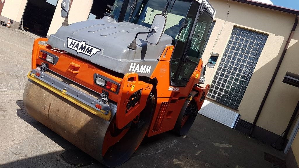 Hamm DV 90 VO - Cestovni valjak: slika Hamm DV 90 VO - Cestovni valjak Hamm DV 90 VO - Cestovni valjak: slika Hamm DV 90 VO - Cestovni valjak