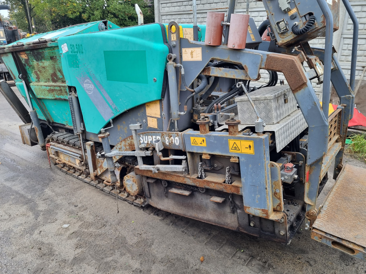 VÖGELE SUPER 800 - Finišer za asfalt: slika VÖGELE SUPER 800 - Finišer za asfalt VÖGELE SUPER 800 - Finišer za asfalt: slika VÖGELE SUPER 800 - Finišer za asfalt