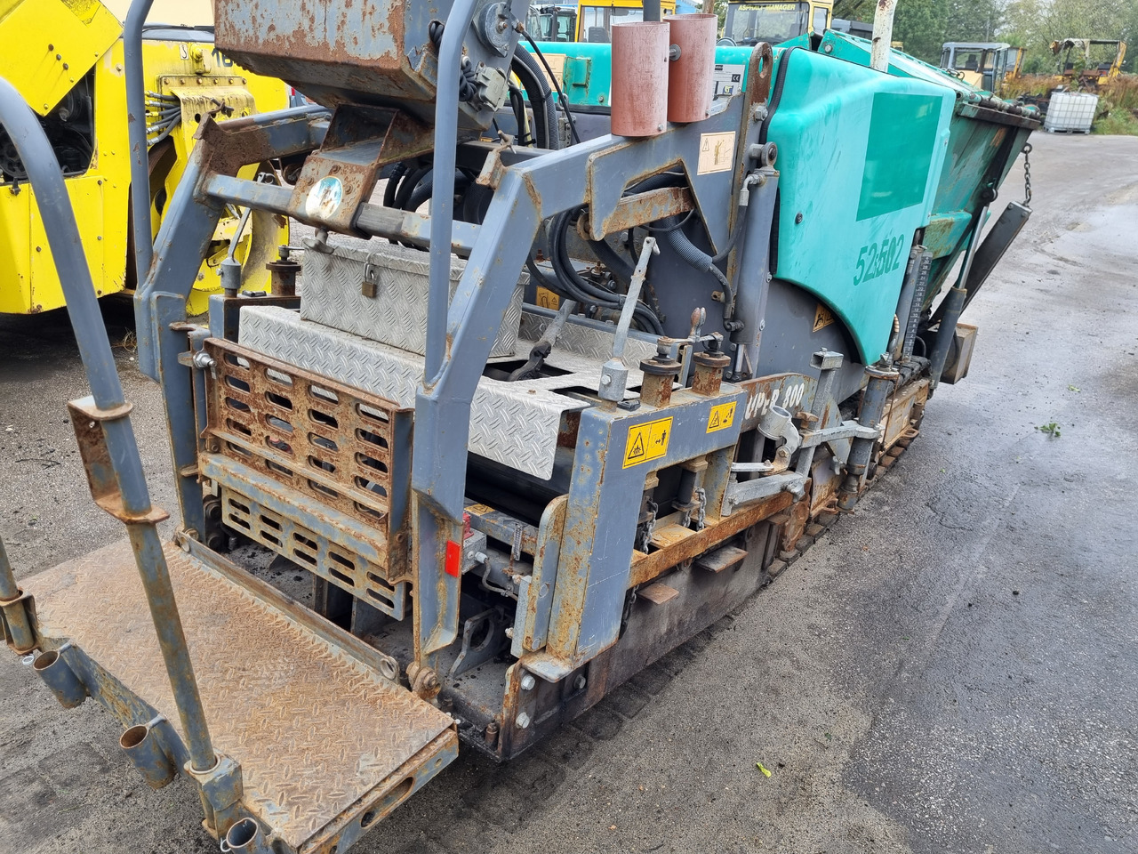 VÖGELE SUPER 800 - Finišer za asfalt: slika VÖGELE SUPER 800 - Finišer za asfalt VÖGELE SUPER 800 - Finišer za asfalt: slika VÖGELE SUPER 800 - Finišer za asfalt