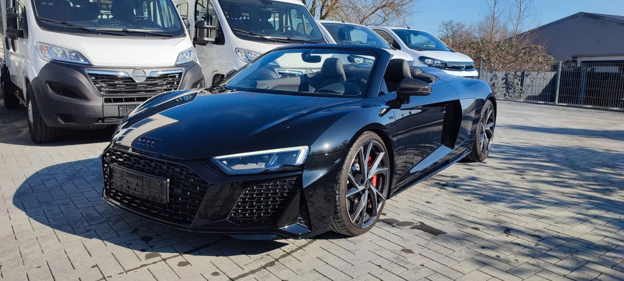 Audi R8 Spyder 5.2 FSI RWD performance - Kabriolet: slika Audi R8 Spyder 5.2 FSI RWD performance - Kabriolet Audi R8 Spyder 5.2 FSI RWD performance - Kabriolet: slika Audi R8 Spyder 5.2 FSI RWD performance - Kabriolet
