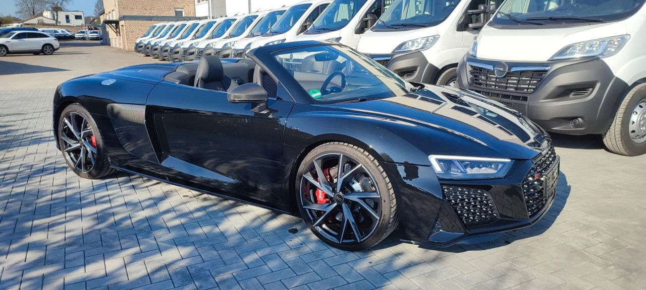 Audi R8 Spyder 5.2 FSI RWD performance - Kabriolet: slika Audi R8 Spyder 5.2 FSI RWD performance - Kabriolet Audi R8 Spyder 5.2 FSI RWD performance - Kabriolet: slika Audi R8 Spyder 5.2 FSI RWD performance - Kabriolet