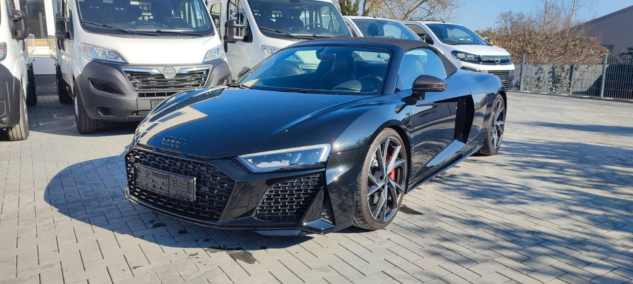 Audi R8 Spyder 5.2 FSI RWD performance - Kabriolet: slika Audi R8 Spyder 5.2 FSI RWD performance - Kabriolet Audi R8 Spyder 5.2 FSI RWD performance - Kabriolet: slika Audi R8 Spyder 5.2 FSI RWD performance - Kabriolet