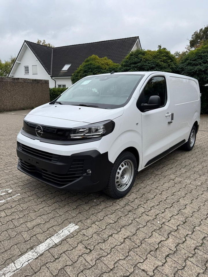 Opel Vivaro 120 PS L2H1 - Furgon: slika Opel Vivaro 120 PS L2H1 - Furgon Opel Vivaro 120 PS L2H1 - Furgon: slika Opel Vivaro 120 PS L2H1 - Furgon