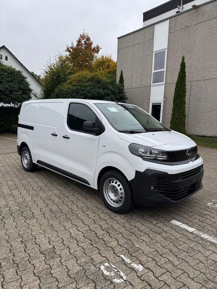 Opel Vivaro 120 PS L2H1 - Furgon: slika Opel Vivaro 120 PS L2H1 - Furgon Opel Vivaro 120 PS L2H1 - Furgon: slika Opel Vivaro 120 PS L2H1 - Furgon