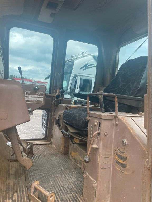 CAT CAT D6D CAT D6D - Buldožer: slika CAT CAT D6D CAT D6D - Buldožer CAT CAT D6D CAT D6D - Buldožer: slika CAT CAT D6D CAT D6D - Buldožer