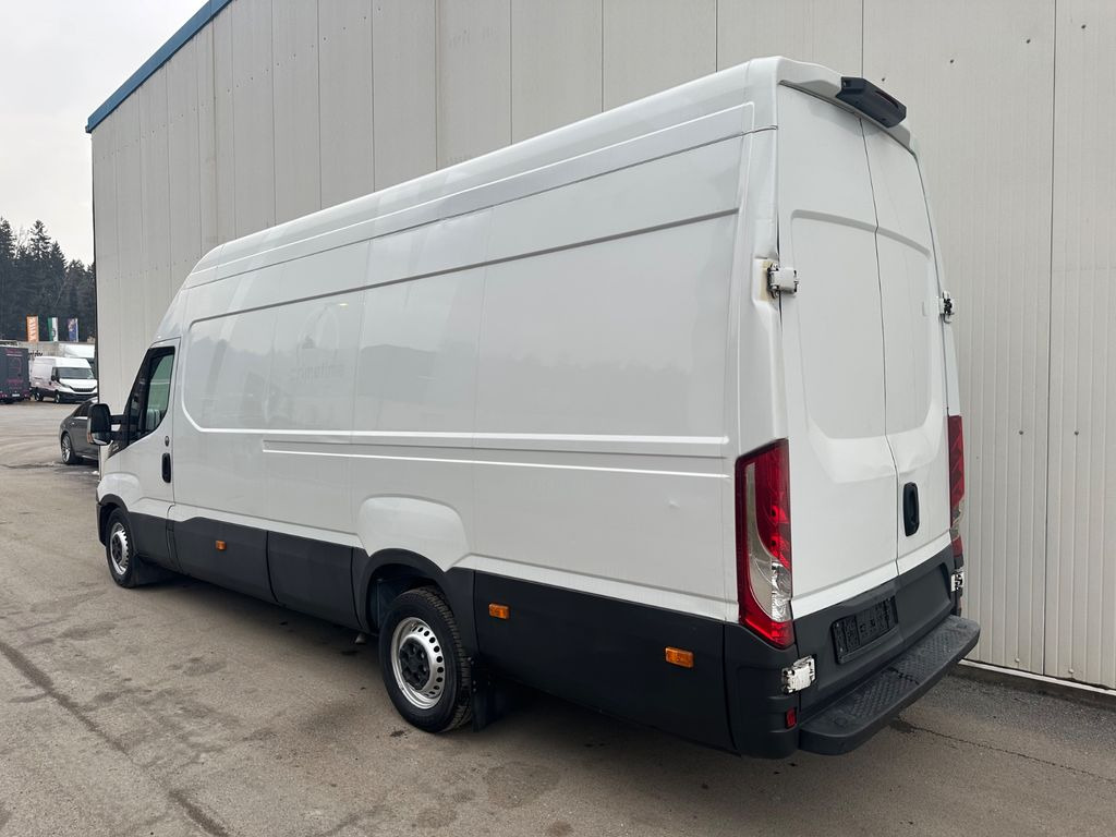 Iveco Daily 35S14 HiMatic L4H3 Maxi Iveco Daily 35S14 HiMatic L4H3 Maxi - Furgon: slika Iveco Daily 35S14 HiMatic L4H3 Maxi Iveco Daily 35S14 HiMatic L4H3 Maxi - Furgon Iveco Daily 35S14 HiMatic L4H3 Maxi Iveco Daily 35S14 HiMatic L4H3 Maxi - Furgon: slika Iveco Daily 35S14 HiMatic L4H3 Maxi Iveco Daily 35S14 HiMatic L4H3 Maxi - Furgon